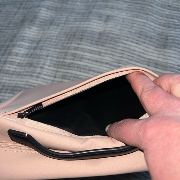 Away Blush Pink Hanging Toiletry Bag - Picture 2 of 9